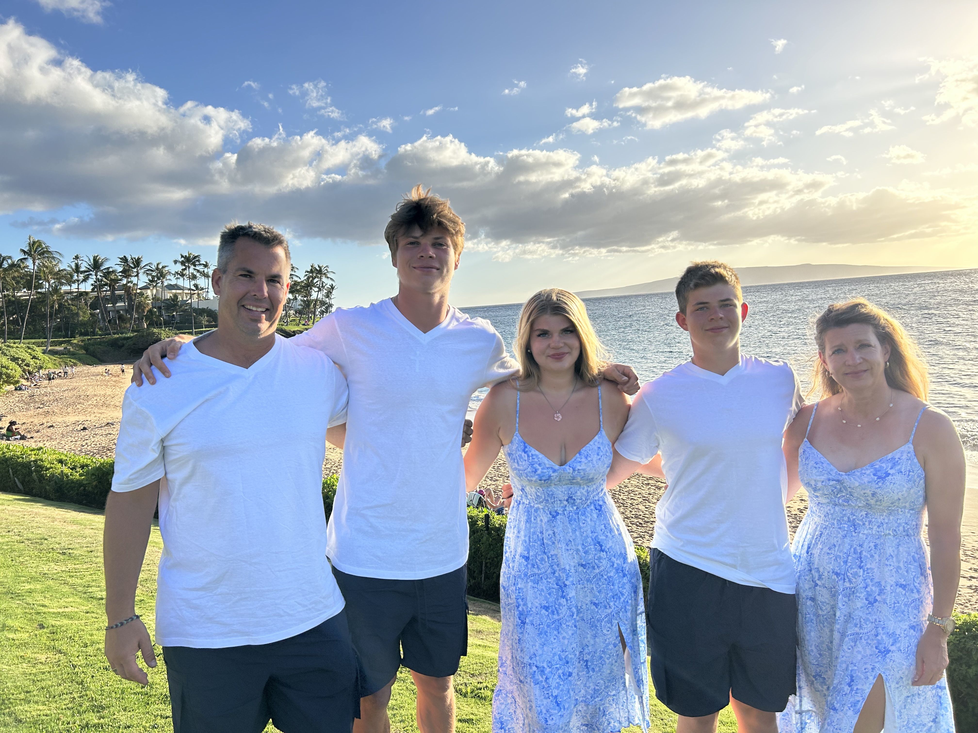 Check out the photos and videos of the baseball recruiting profile Ashton Hummel